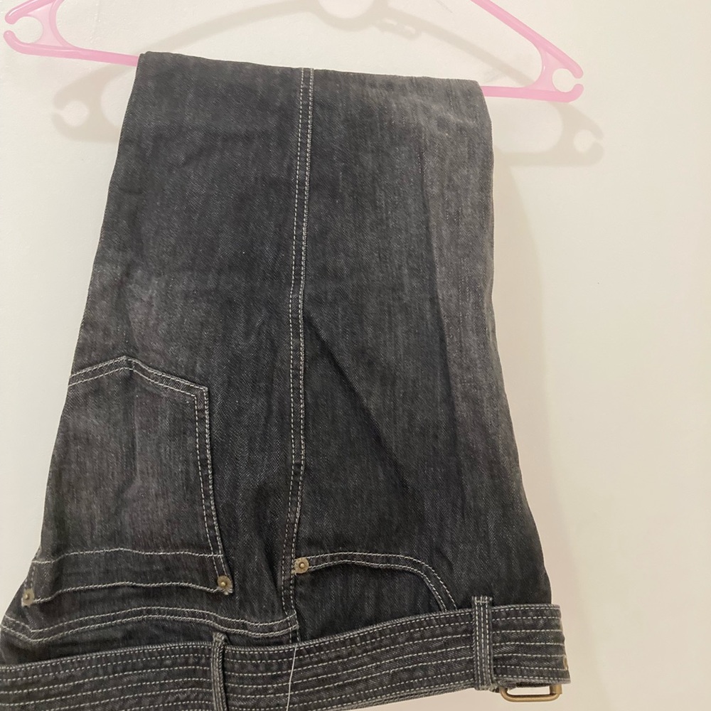 DKNY Jeans